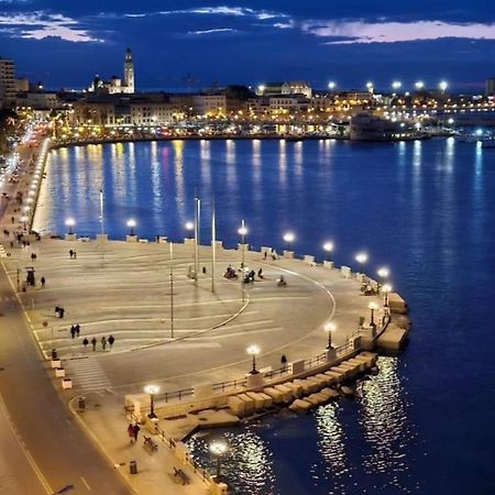 Apartmán Dimora De Amicis 88 Bari Exteriér fotografie