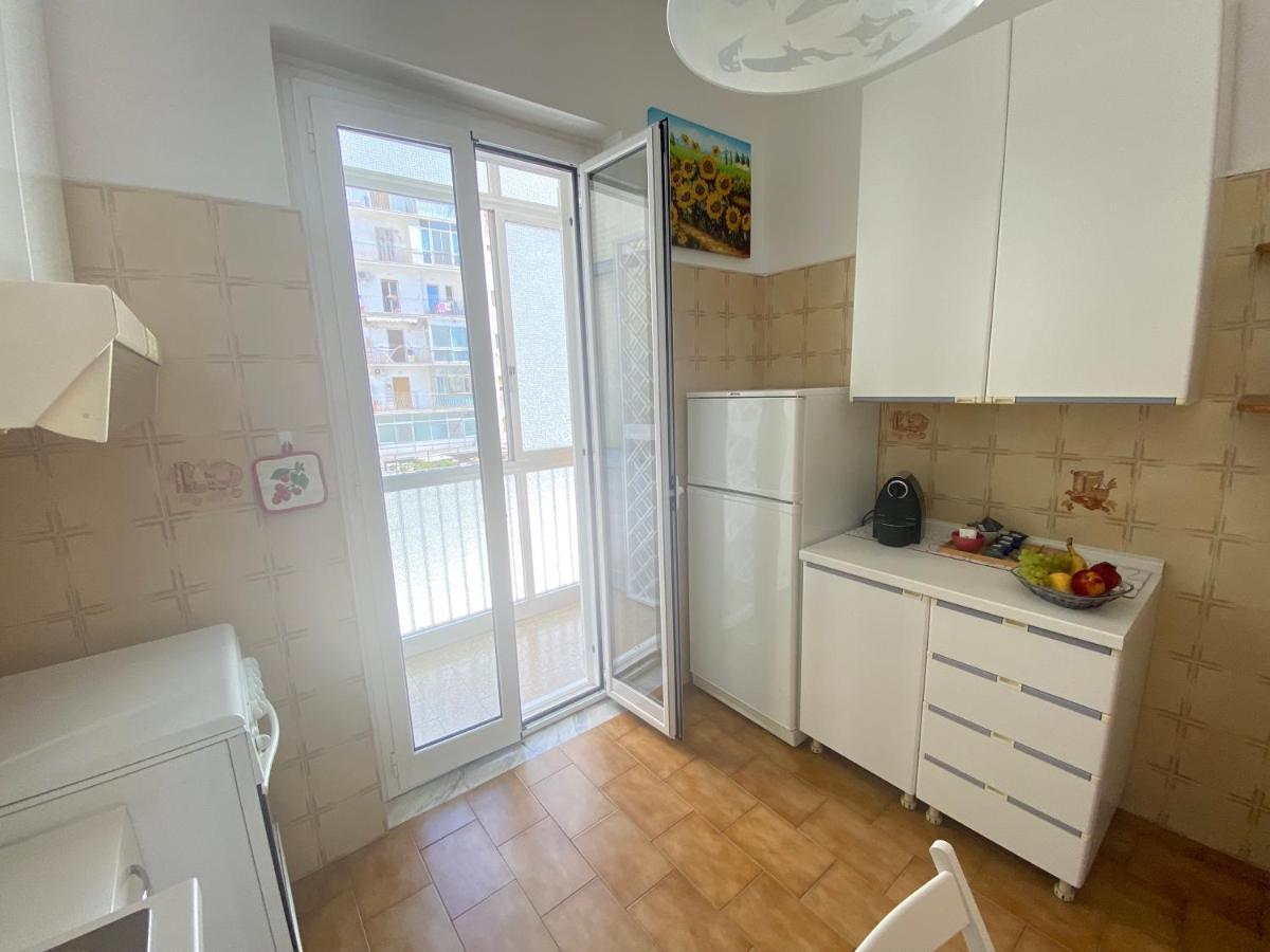 Apartmán Dimora De Amicis 88 Bari Exteriér fotografie