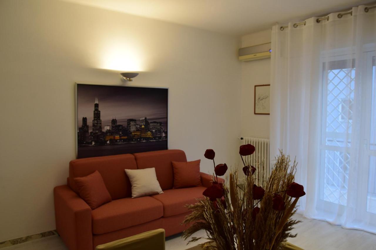 Apartmán Dimora De Amicis 88 Bari Exteriér fotografie